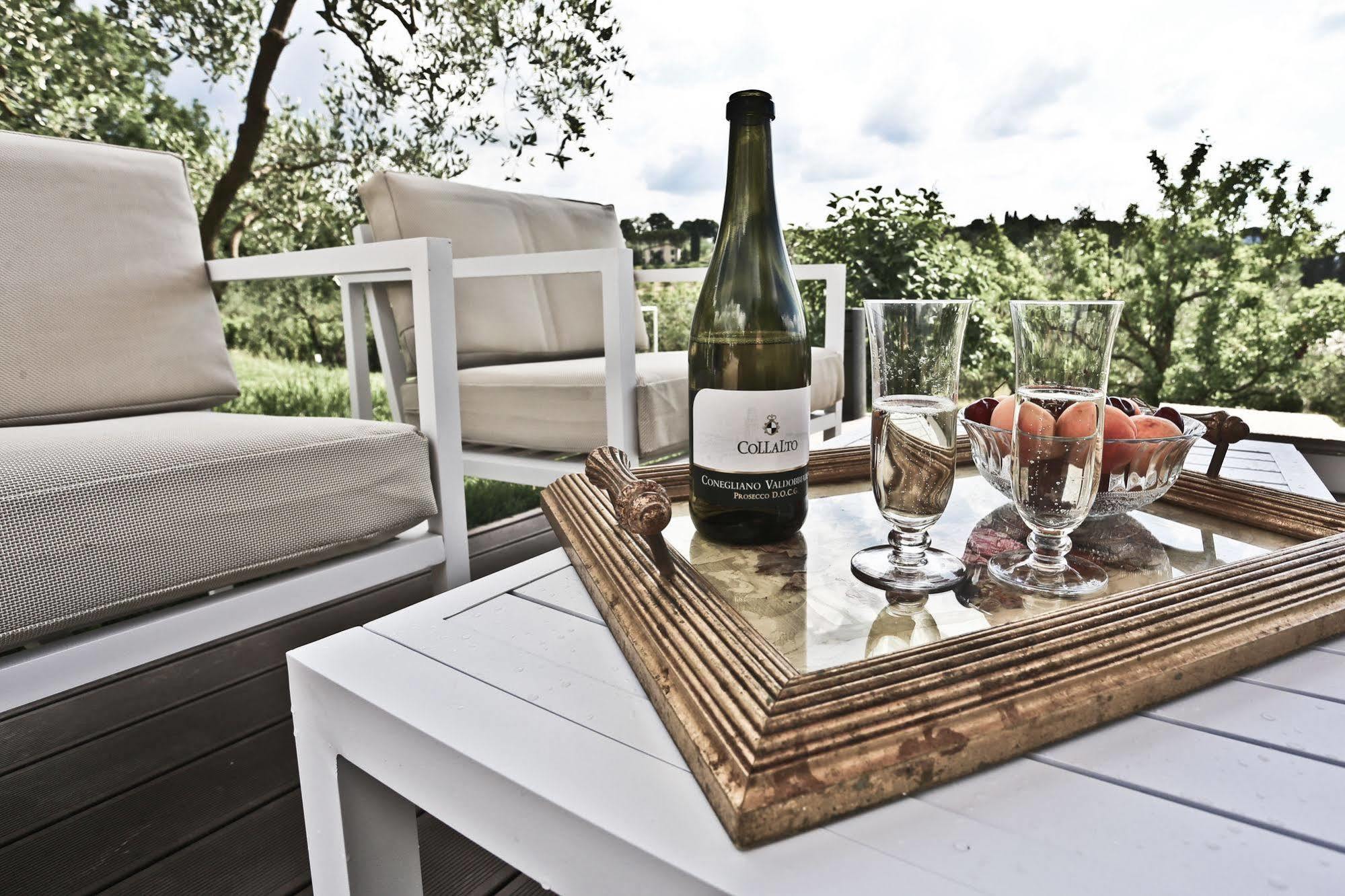 Poggio Baronti B&B บันโญ อา ริโพลี ภายนอก รูปภาพ