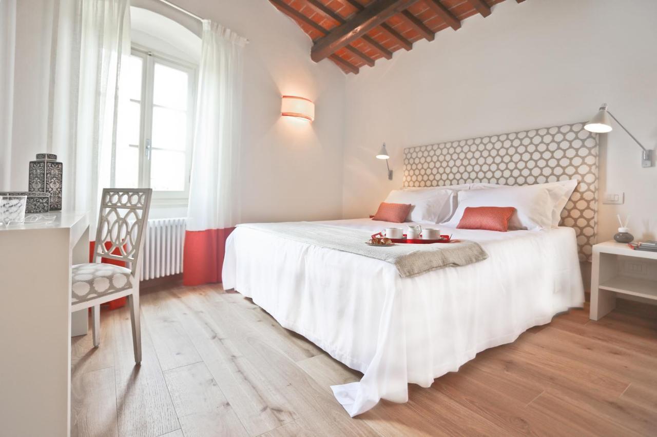 Poggio Baronti B&B บันโญ อา ริโพลี ภายนอก รูปภาพ